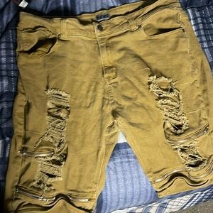 Men’s fashion shorts